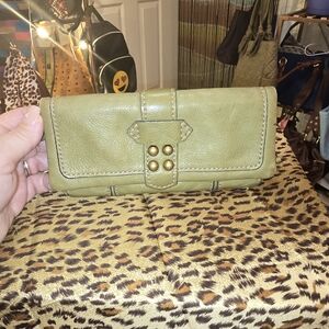 Fossil Olive Green Women's Clutch Preloved Condition
